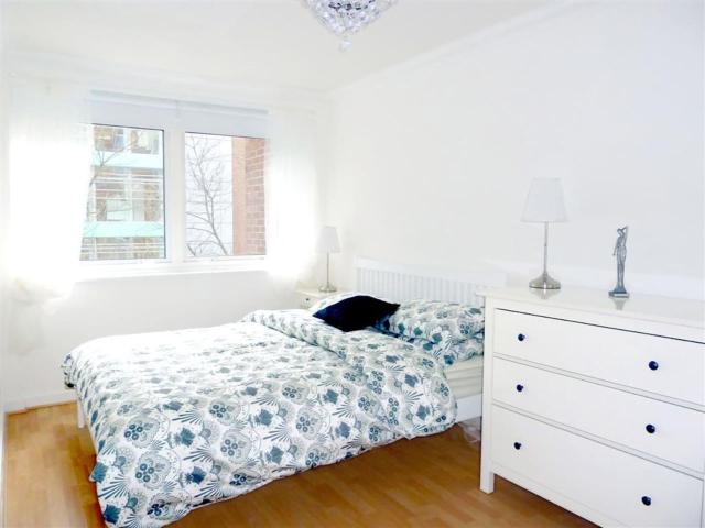 Elegant Fitzrovia 2-bed w Wifi: Close to Oxford Street W1