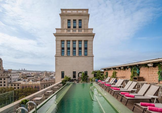 45 Times Barcelona Hotel