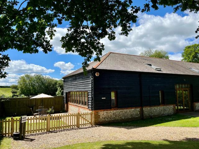 Mulberry Barn Annx - Self Contained Near Winchester