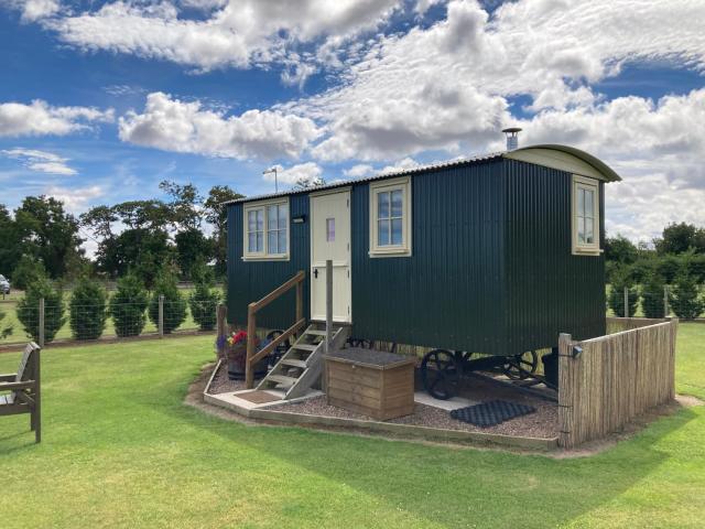 The Hawthorn Shepherds Hut