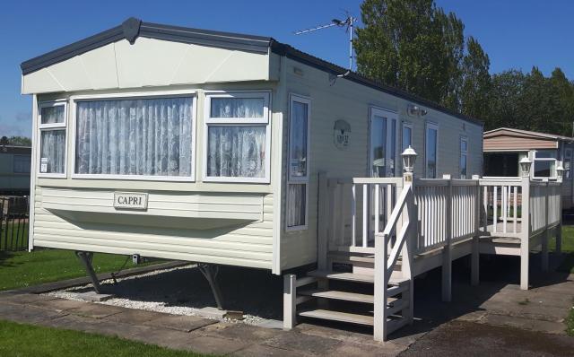 Caravan 6 Berth North Shore Holiday Centre with 5G Wifi