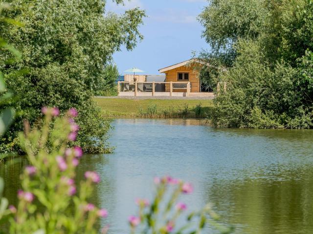 Kingfisher Cabin