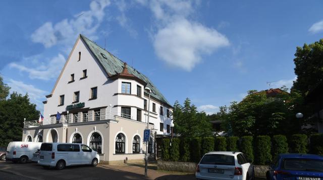 Hotel U Jezírka