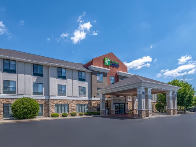 Holiday Inn Express Gas City, an IHG Hotel