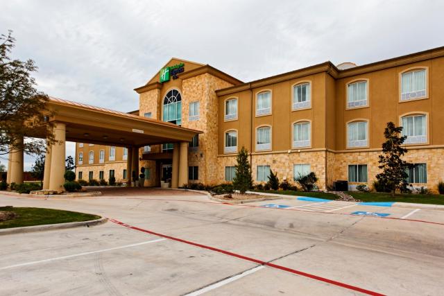 Holiday Inn Express Glen Rose, an IHG Hotel