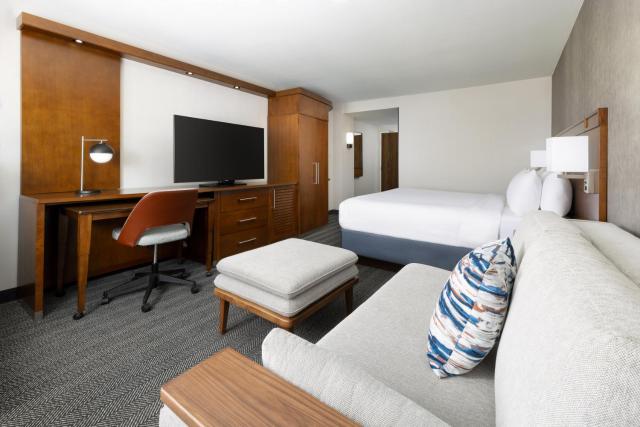 Courtyard by Marriott Los Angeles Woodland Hills