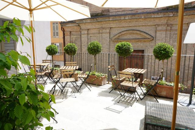 La Canonica - charming self-catering apartments in Nizza Monferrato