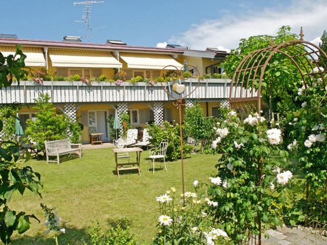 Landhotel Herzberger garni Zimmer & Ferienwohnungen