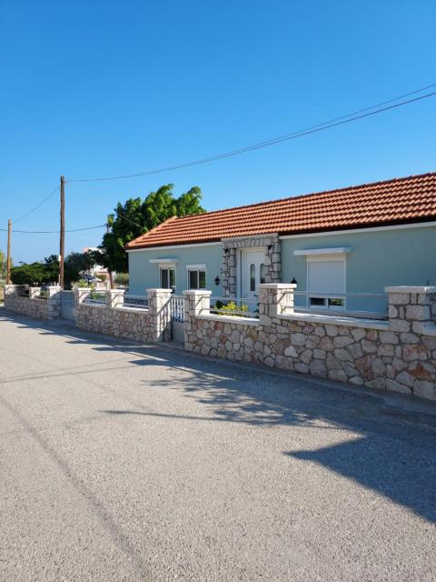 Anastasia's holiday house with garden