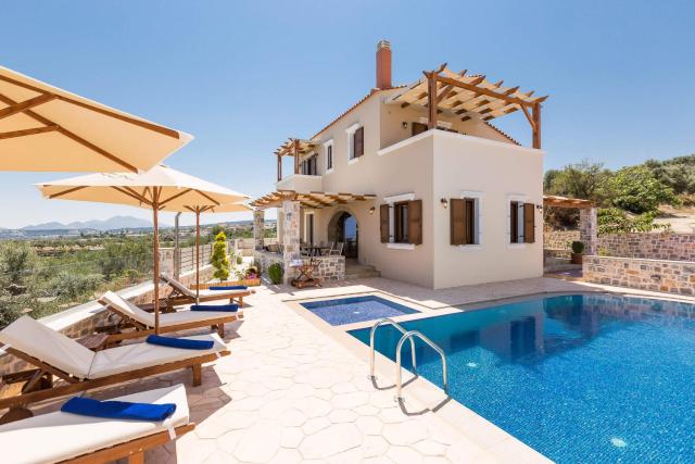 Villa Katifes with Pool, Walk to Amenities & Amazing Views!