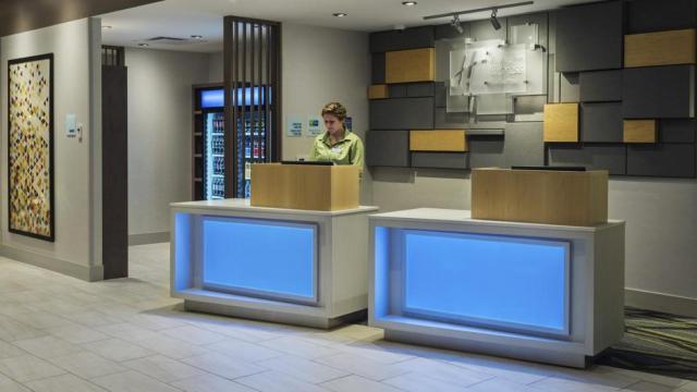 Holiday Inn Express Hotel & Suites Mount Pleasant, an IHG Hotel