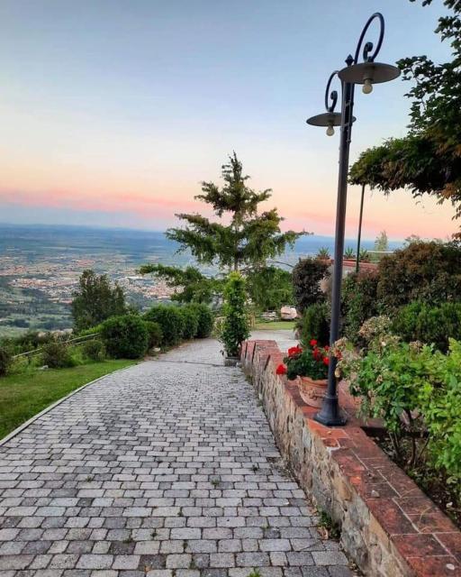 Romantic house on Montecatini T hills