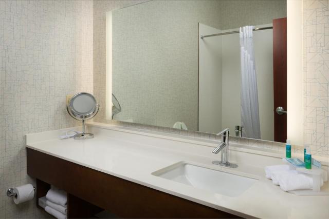 Holiday Inn Express Independence - Kansas City, an IHG Hotel