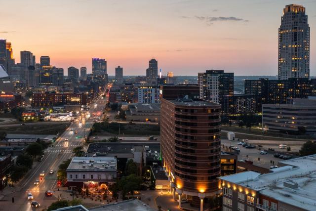 Courtyard by Marriott Minneapolis Downtown