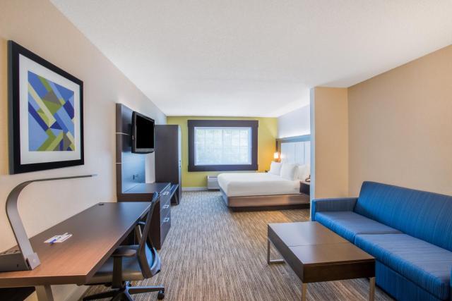 Holiday Inn Express Hotel & Suites Boston - Marlboro, an IHG Hotel