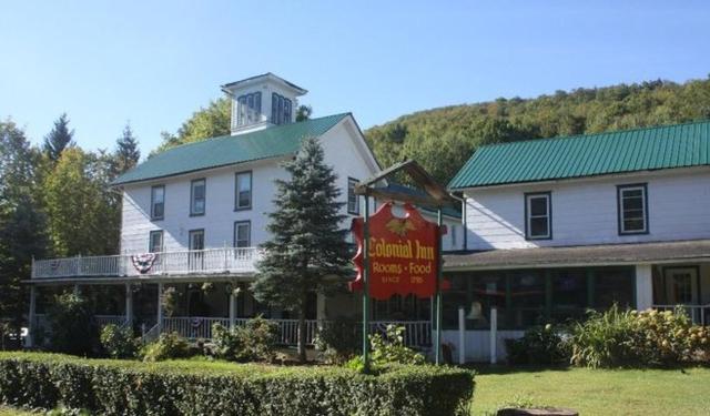 Colonial Inn