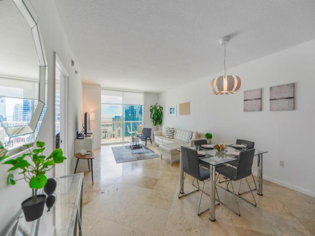 Amazing apartment in the Heart of Brickell