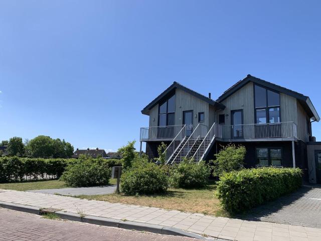 Lovely Holiday Home in Stavoren near Frisian Lakes