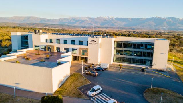 Hospedium Hotel Valles de Gredos Golf