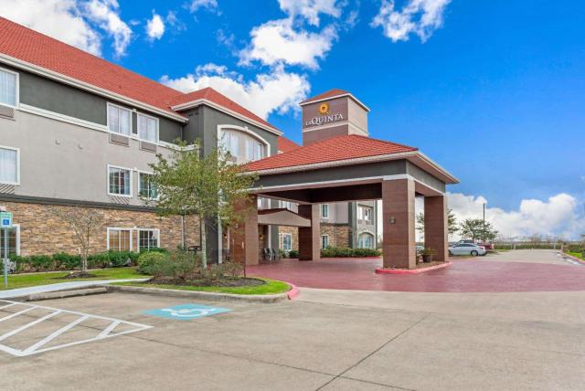 La Quinta by Wyndham Bridge City-Orange