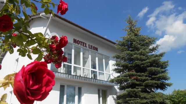 Hotel Leon