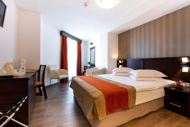 Hotel Duke Armeneasca City Center - Ex Tempo