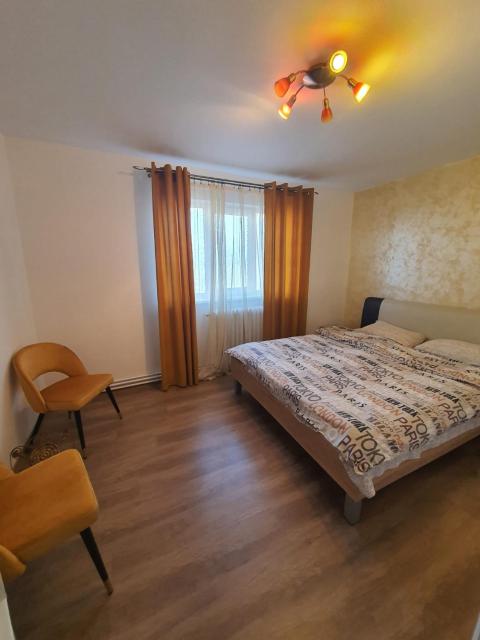 Cetate Apartament