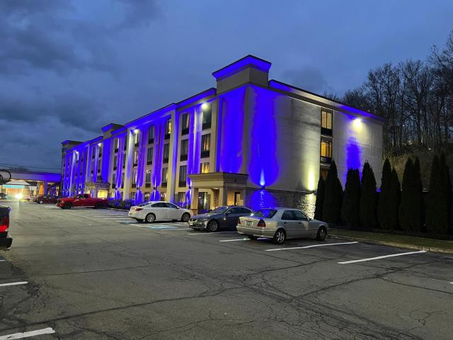 Comfort Inn & Suites Danbury-Bethel