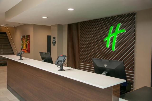 Holiday Inn Metairie New Orleans, an IHG Hotel