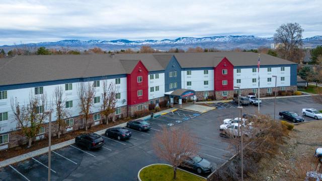 Candlewood Suites Boise - Towne Square, an IHG Hotel