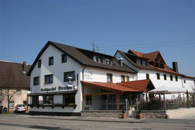 Hotel - Restaurant Hirschen - Werneths Landgasthof beim Europa- Park Rust