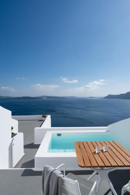 Katikies Villa Santorini - The Leading Hotels Of The World