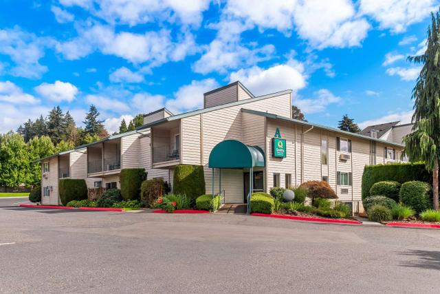 Quality Inn & Suites Vancouver - Hazel Dell