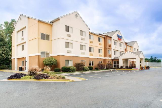 Fairfield Inn & Suites Canton