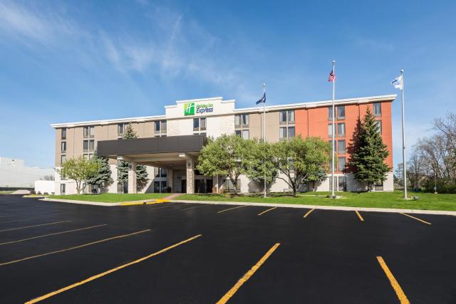 Holiday Inn Express Flint-Campus Area, an IHG Hotel