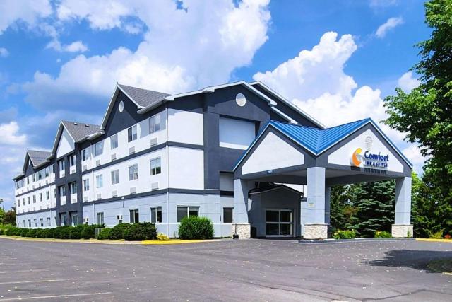 Comfort Inn & Suites Liverpool - Syracuse