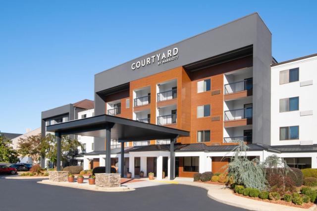 Courtyard by Marriott Burlington