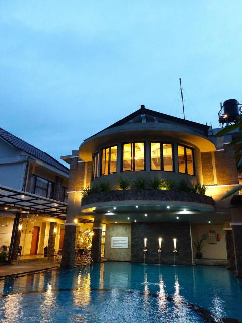 Hotel Sriti Magelang