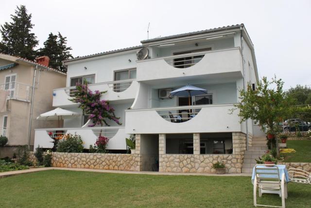 Apartments by the sea Posedarje, Novigrad - 6617