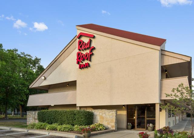 Red Roof Inn Detroit - Roseville St Clair Shores