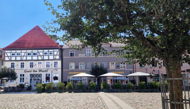 Hotel Am Markt & Brauhaus Stadtkrug