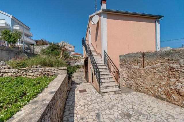 Apartments by the sea Mali Losinj (Losinj) - 15221