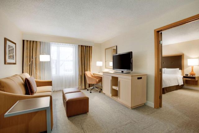 Hampton Inn & Suites Cleveland-Independence