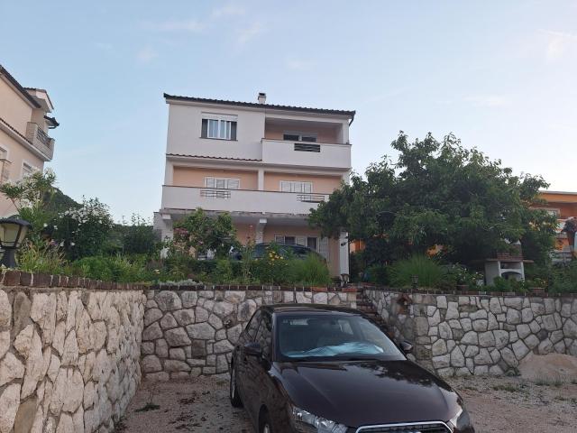 Apartments with a parking space Supetarska Draga - Donja, Rab - 15999