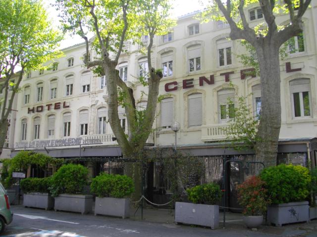 Hôtel Central