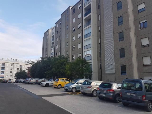 Apartments with a parking space Rijeka - 17663