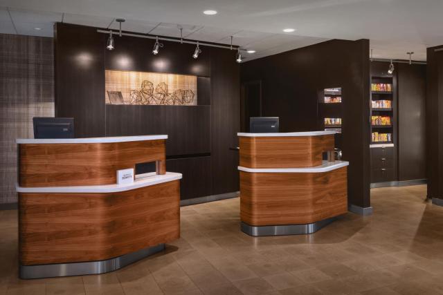 Courtyard by Marriott Mahwah