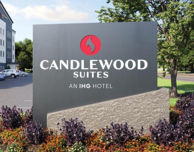 Candlewood Suites Miami Lakes, an IHG Hotel