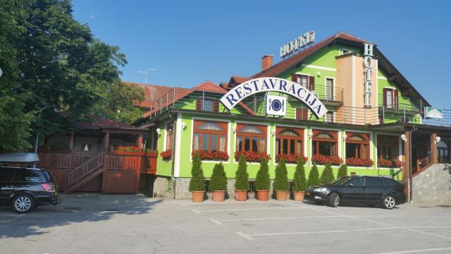 Hotel Roškar