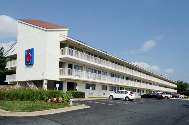 Motel 6-Gaithersburg, DC - Washington